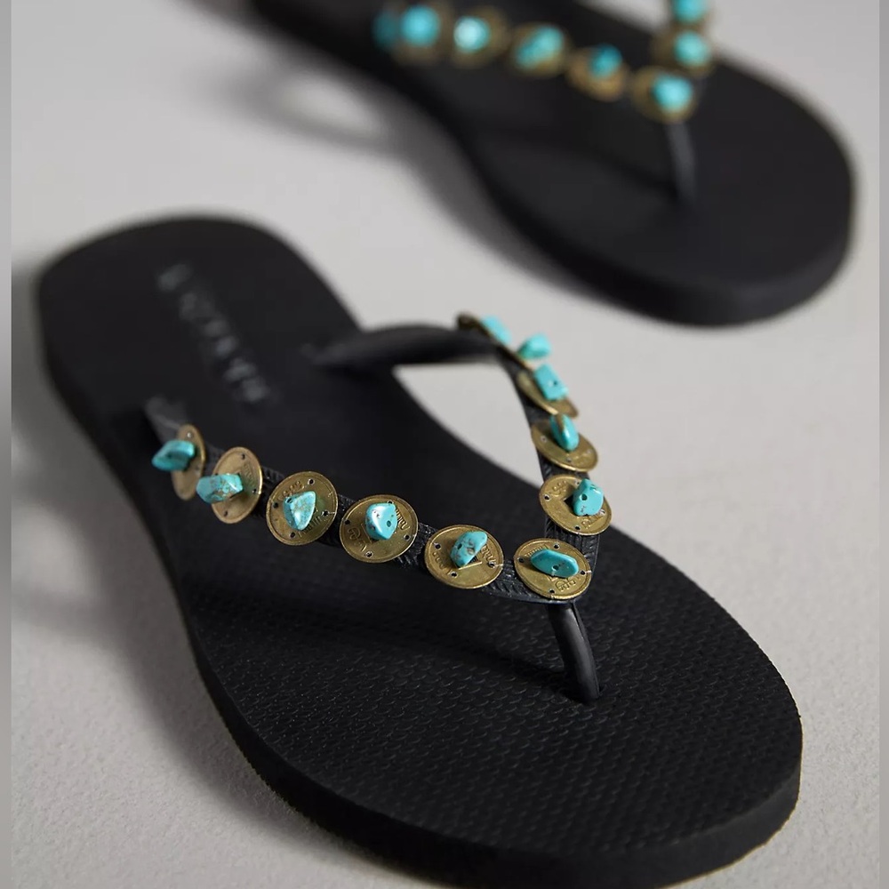 NWT Mystique Bohemian Style Embellished Thong Sandals